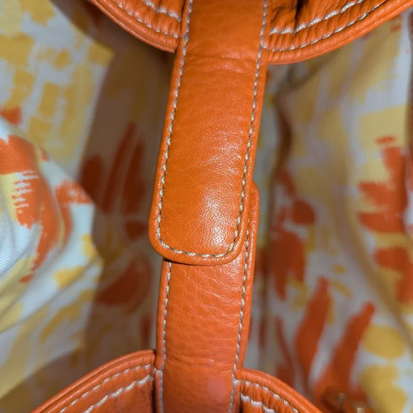 Orange Leather Tote Bag - Picture 6 of 8